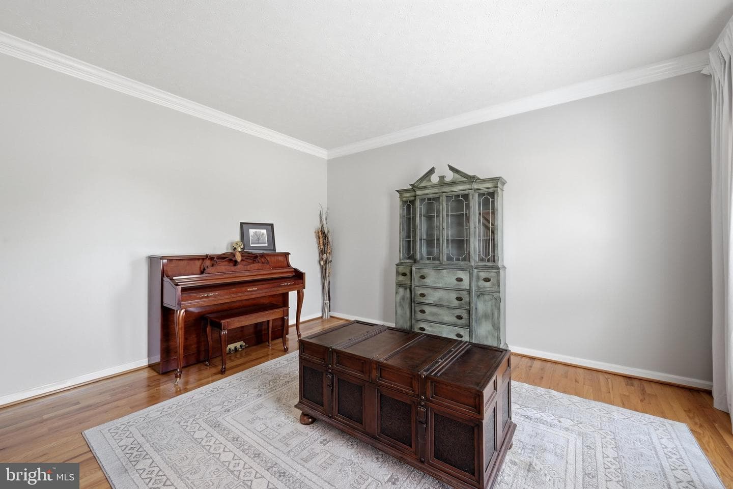 297 Huntersridge Road photo 11