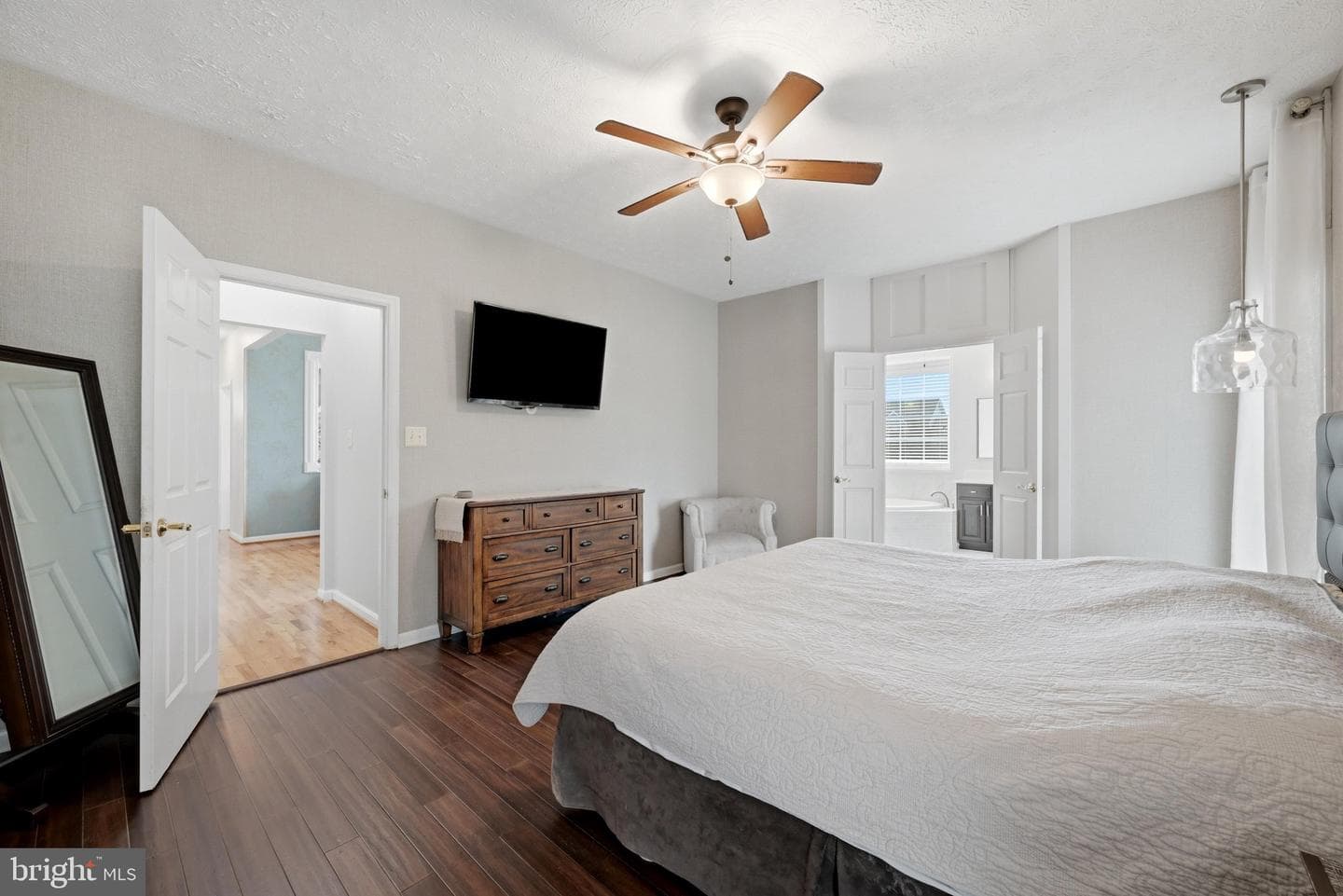 297 Huntersridge Road photo 43