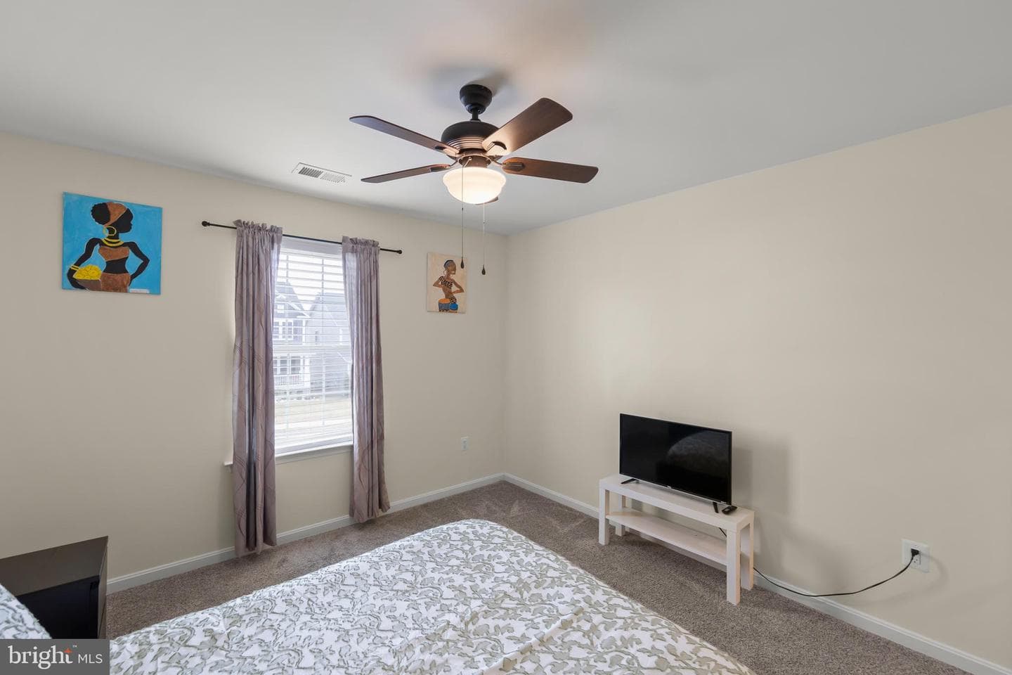 124 Lenore Lane photo 25