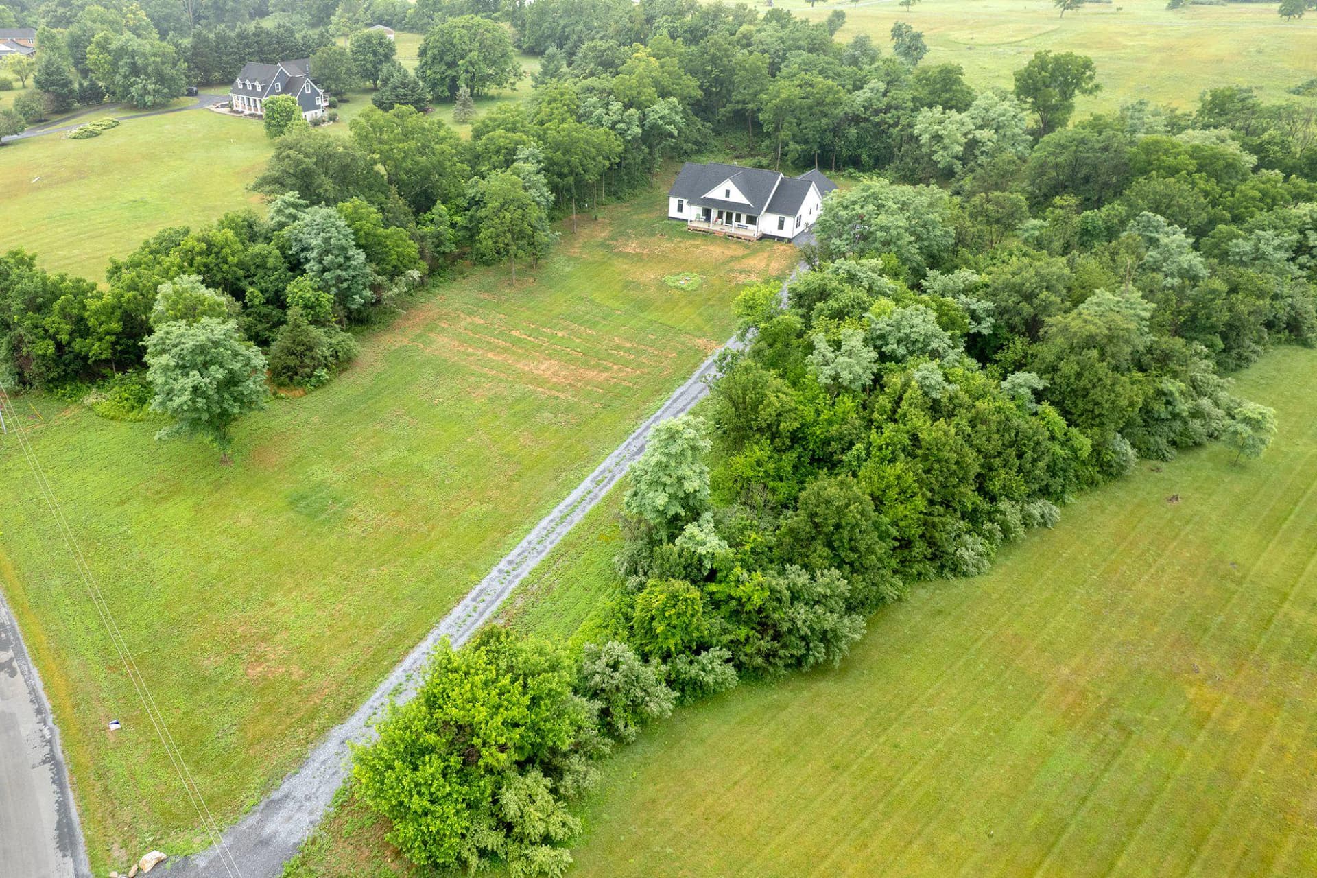 375 Tavistock Drive photo 33