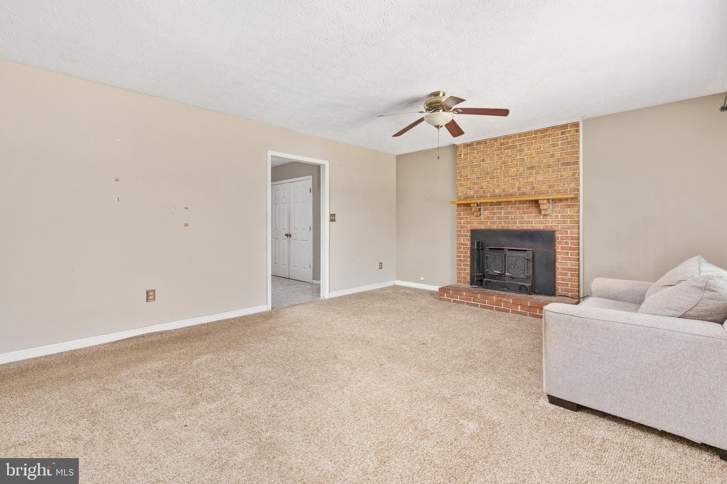 113 Lakewood Drive photo 5