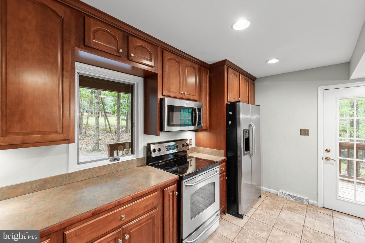1317 Lakeview Drive photo 19