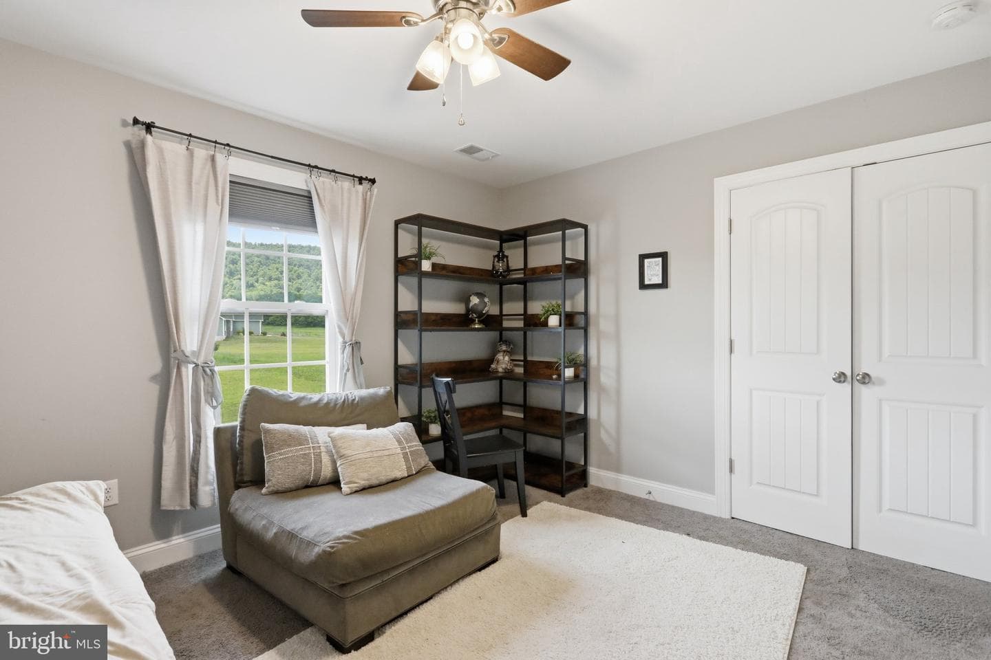 115 Marion Drive photo 20