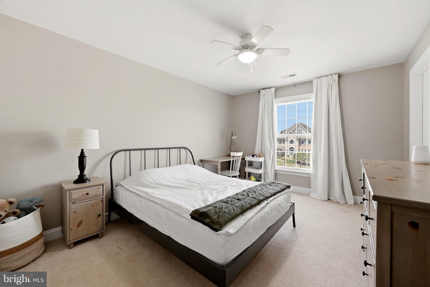 136 Cahille Drive photo 64