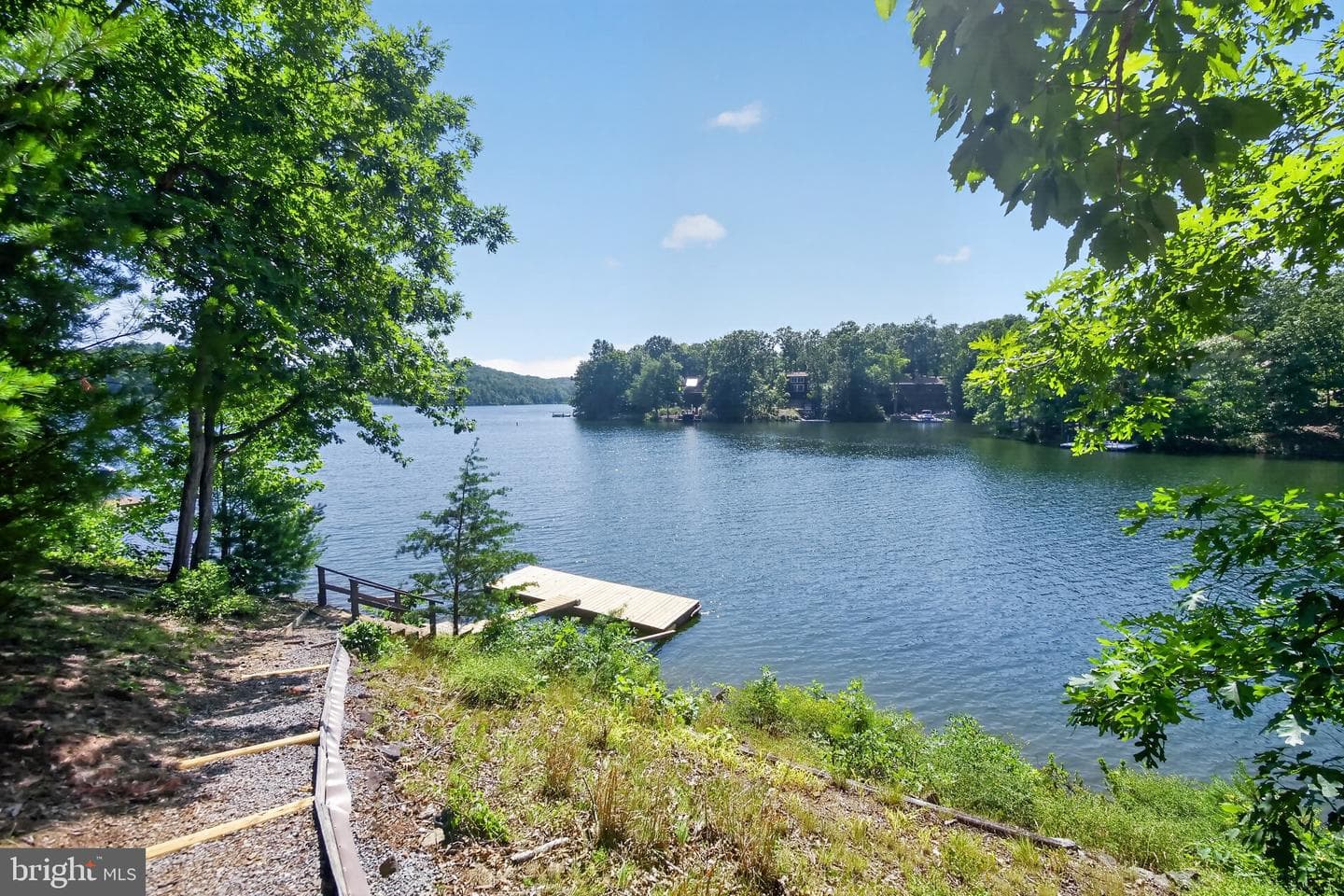 233 Sunset Circle photo 4
