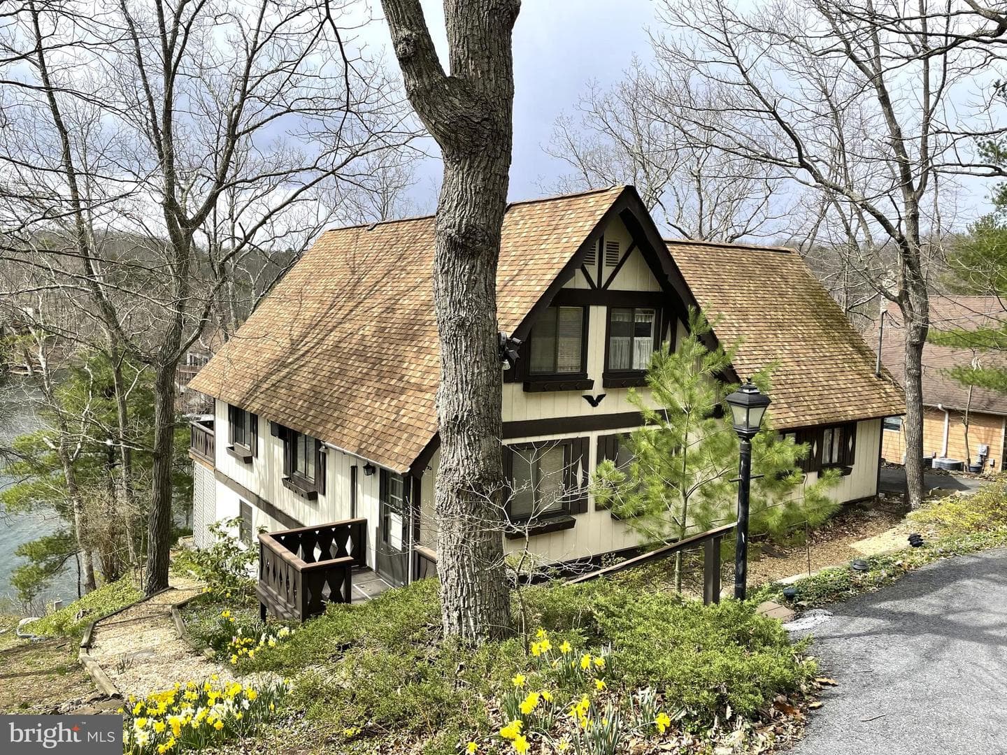 233 Sunset Circle photo 42