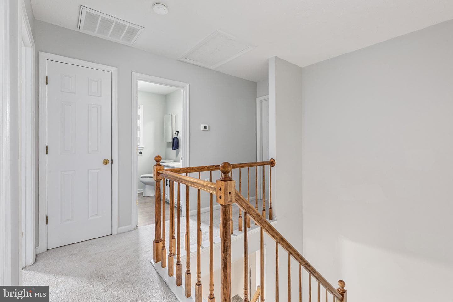 103 Oxford Court photo 31