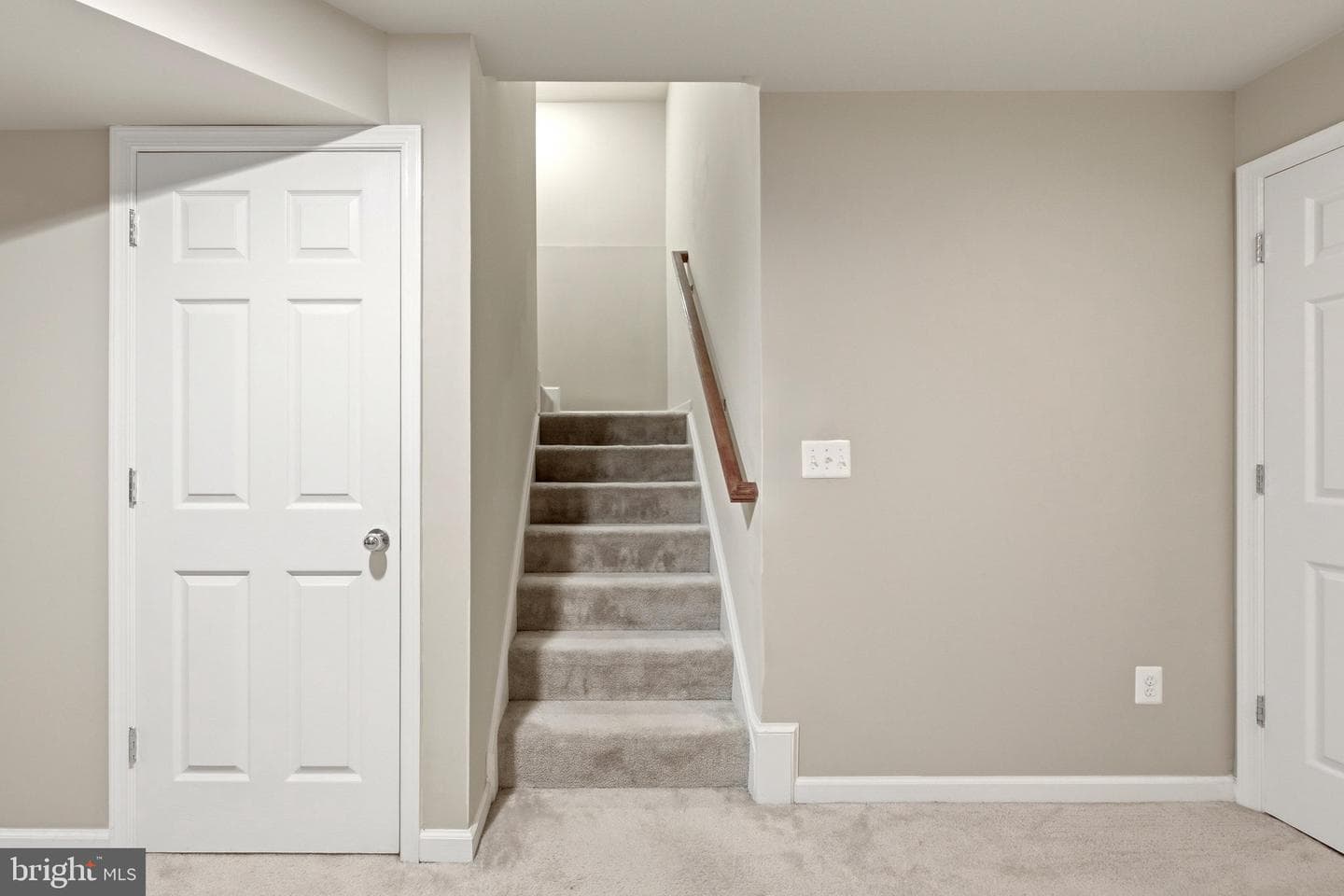 103 Fiesta Drive photo 27