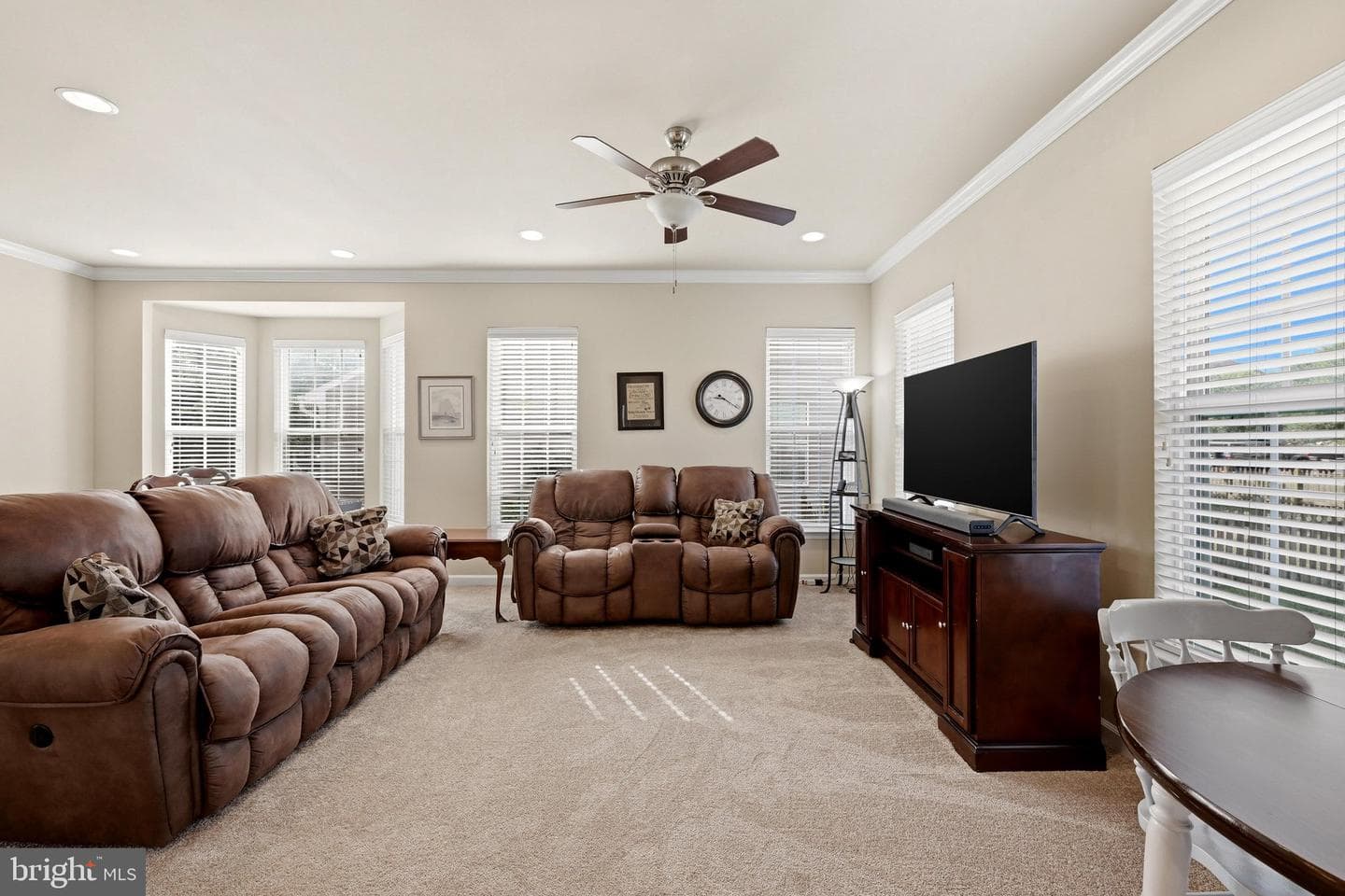 103 Fiesta Drive photo 9