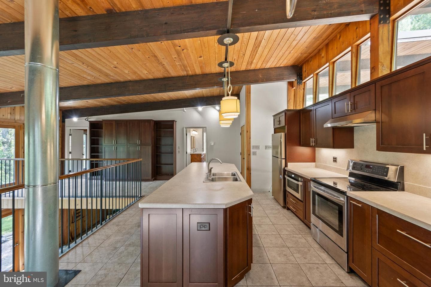432 Spring Valley Drive photo 11
