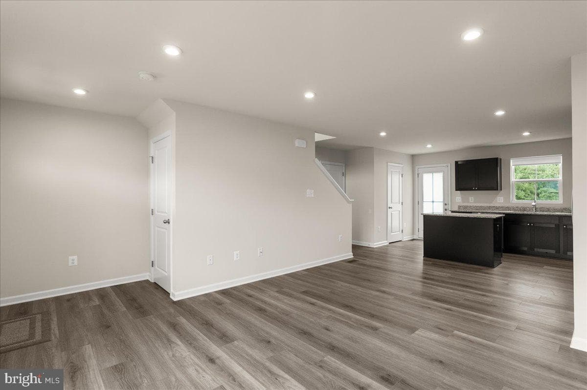 171 Birmingham Drive photo 7