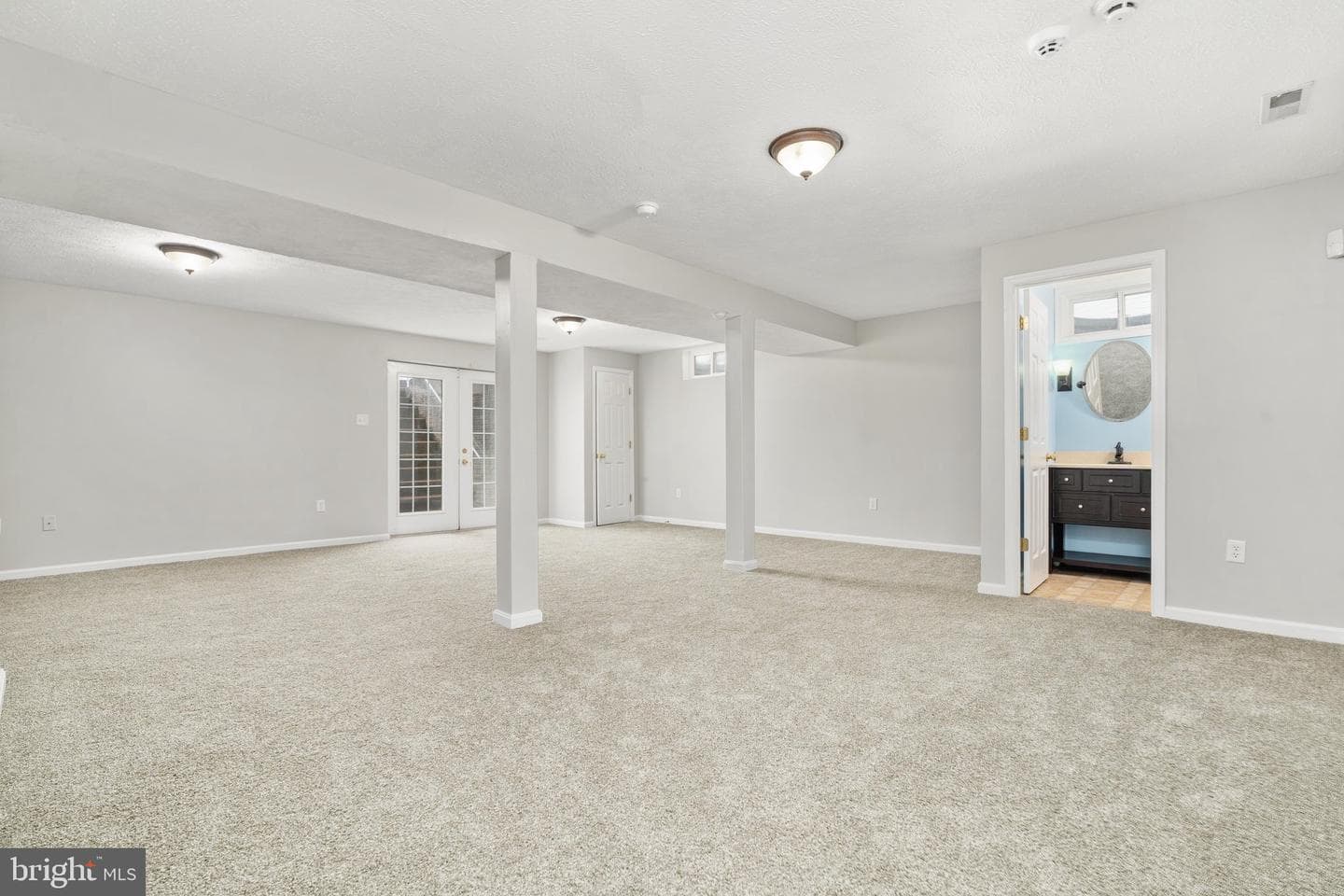 104 Lariat Court photo 34