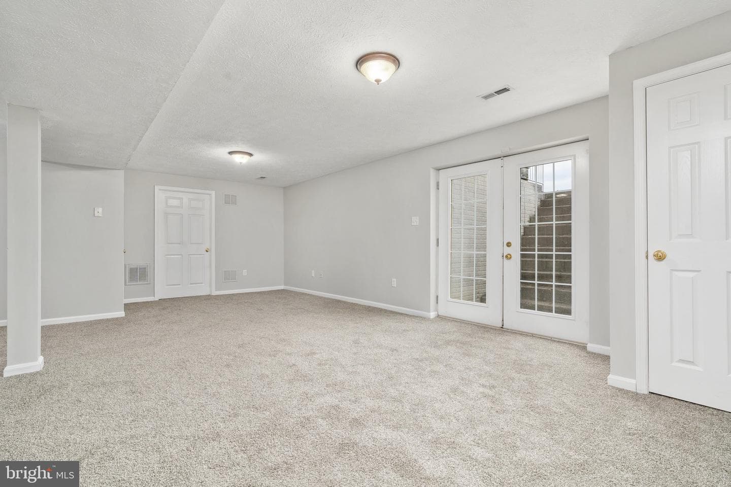 104 Lariat Court photo 35