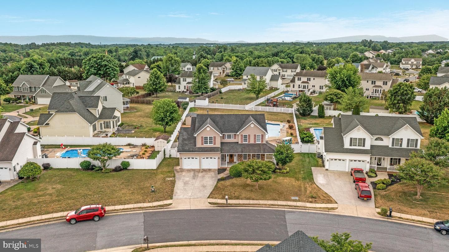 104 Lariat Court photo 76