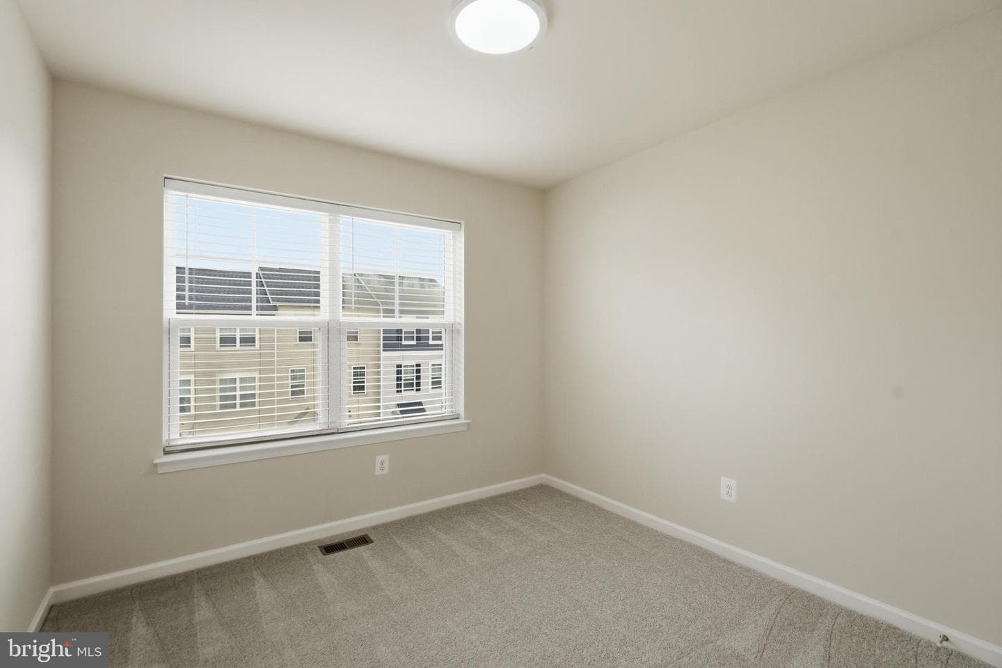 105 Fading Star Court photo 26