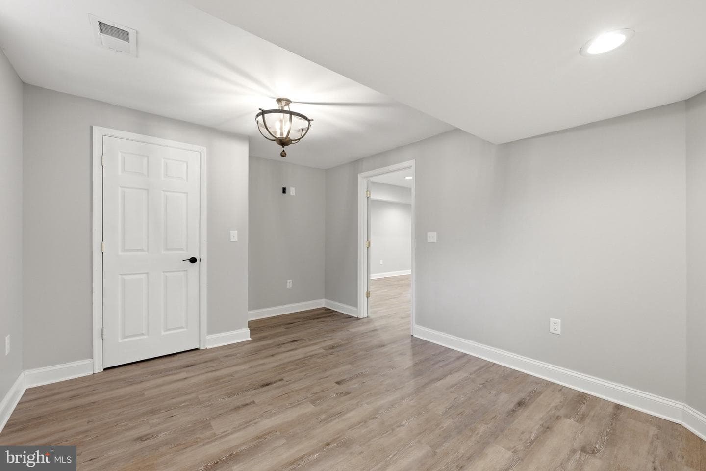 151 Travis Court photo 43