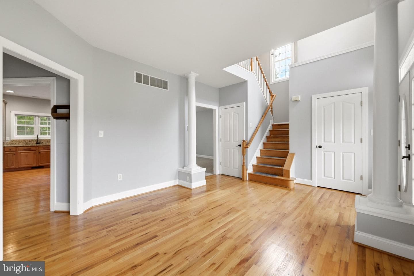 151 Travis Court photo 8