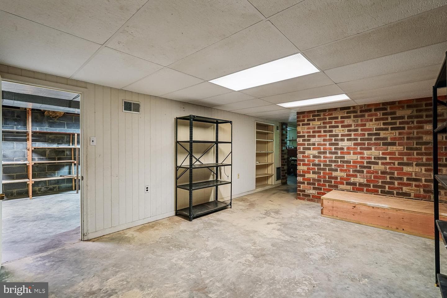 112 Beverly Dr photo 34