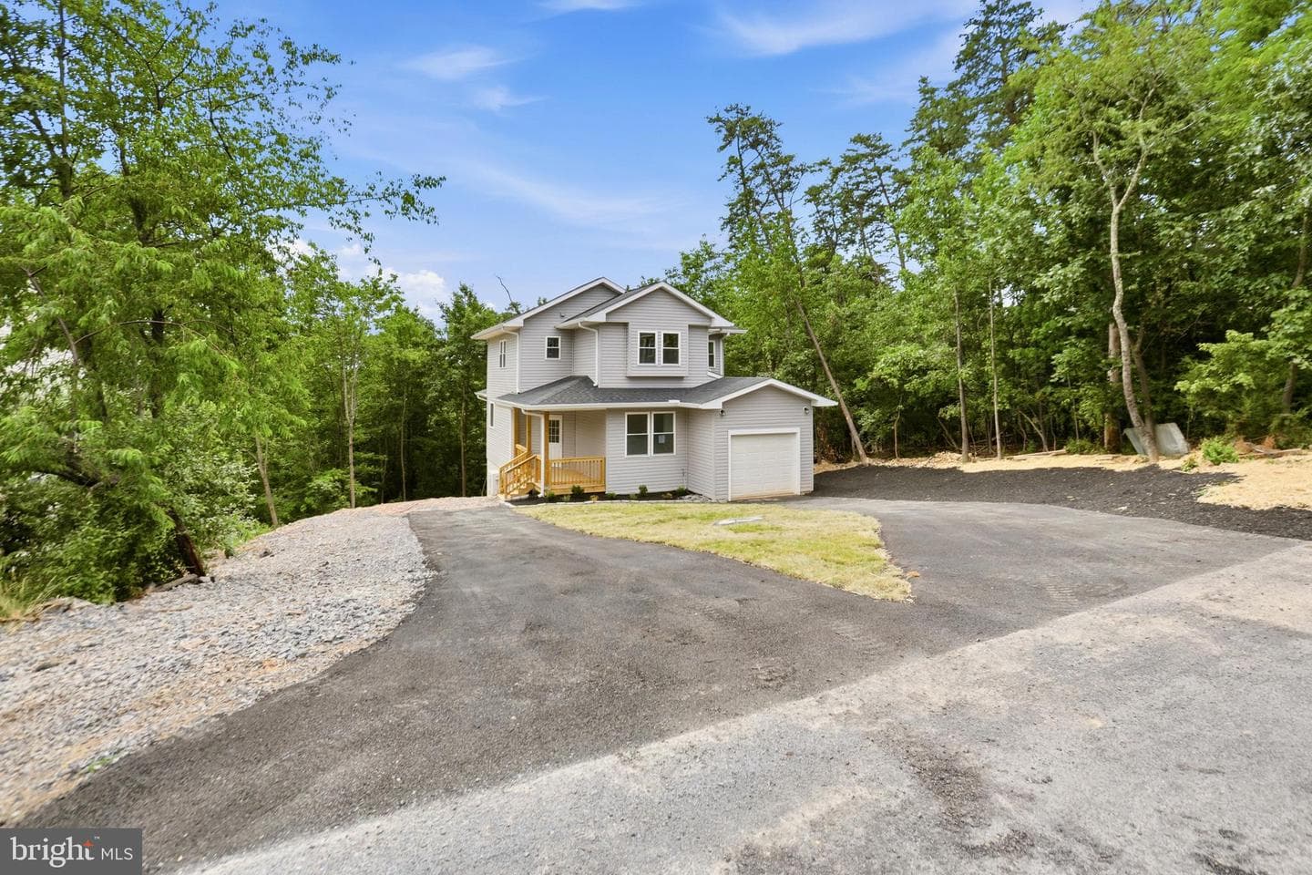 607 S Lakeview Drive photo 4