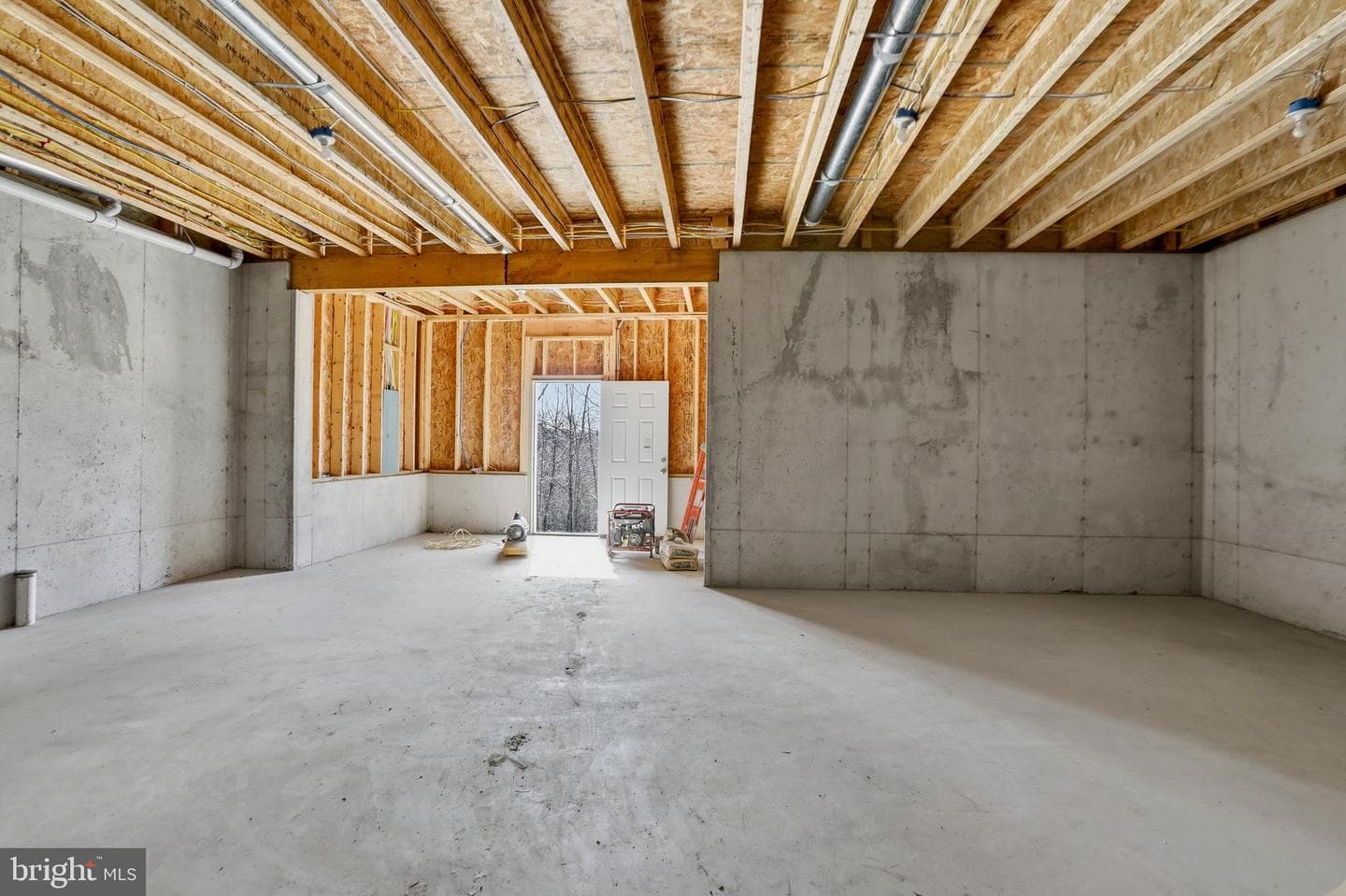 607 S Lakeview Drive photo 40