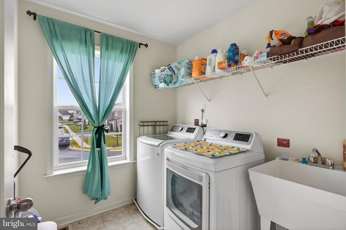 111 Sovereign Court photo 21