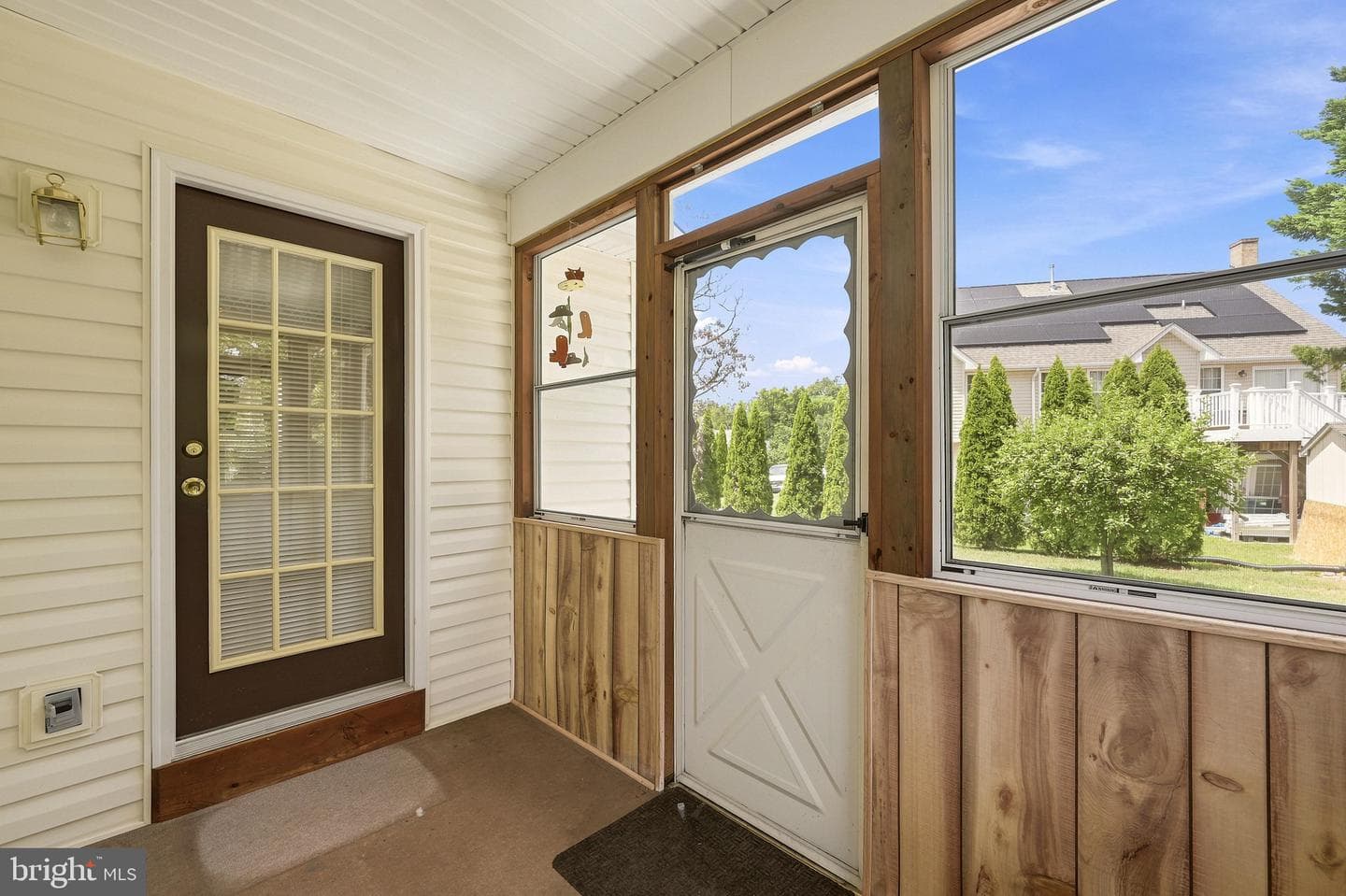 231 Bentley Avenue photo 48