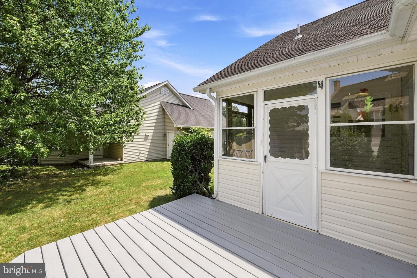 231 Bentley Avenue photo 50