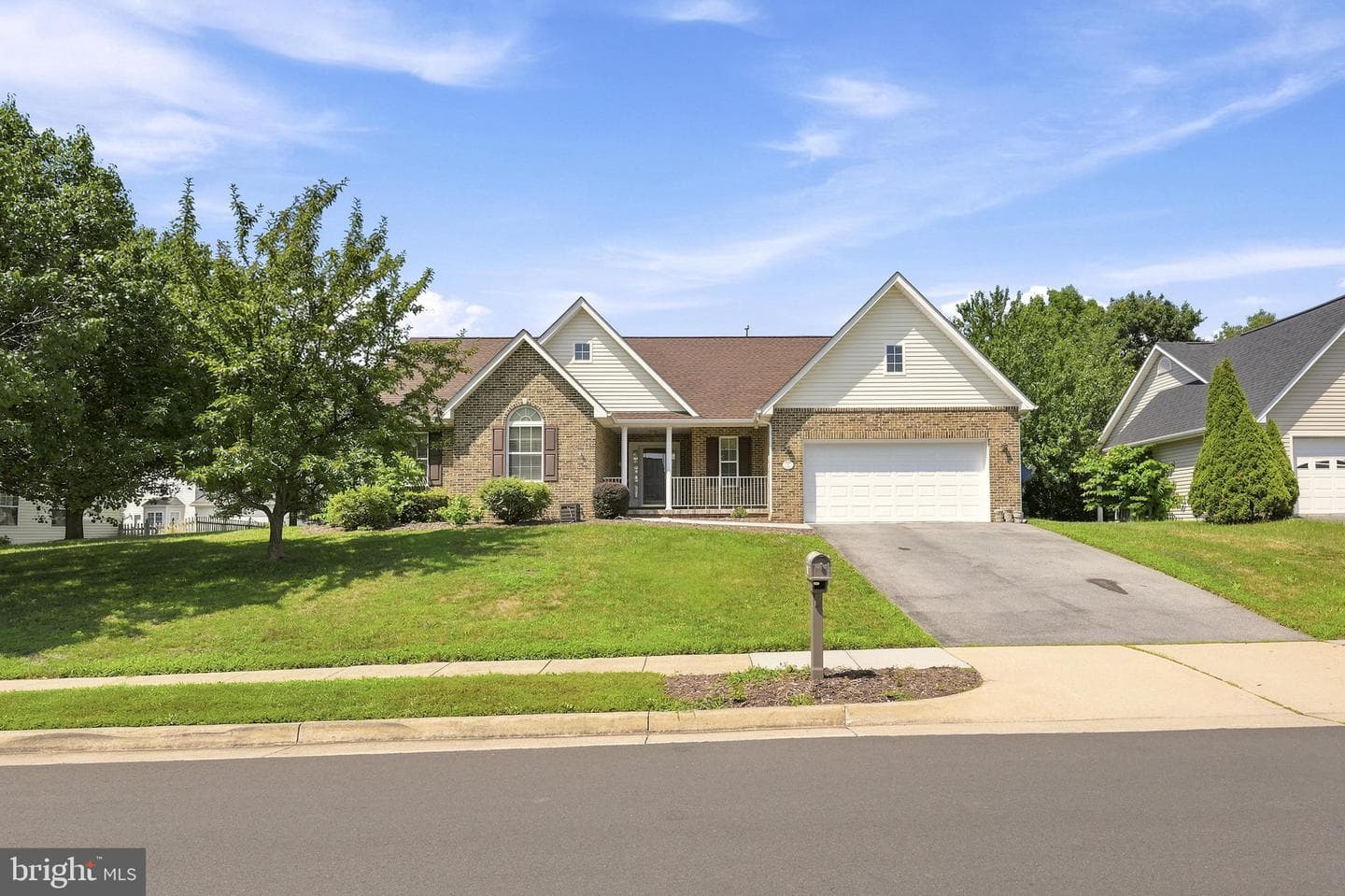 231 Bentley Avenue photo 71