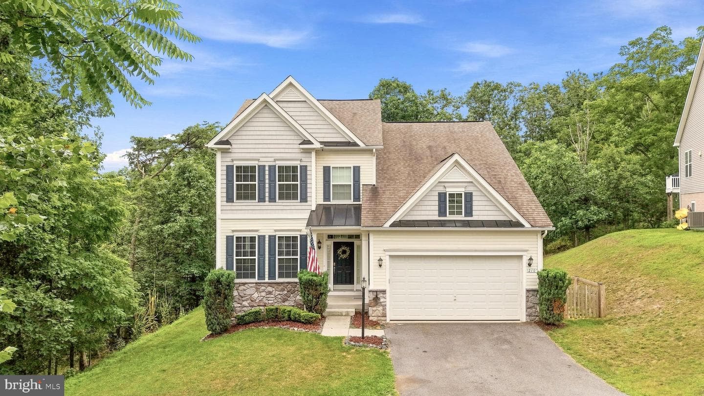 210 Woods Drive photo 1
