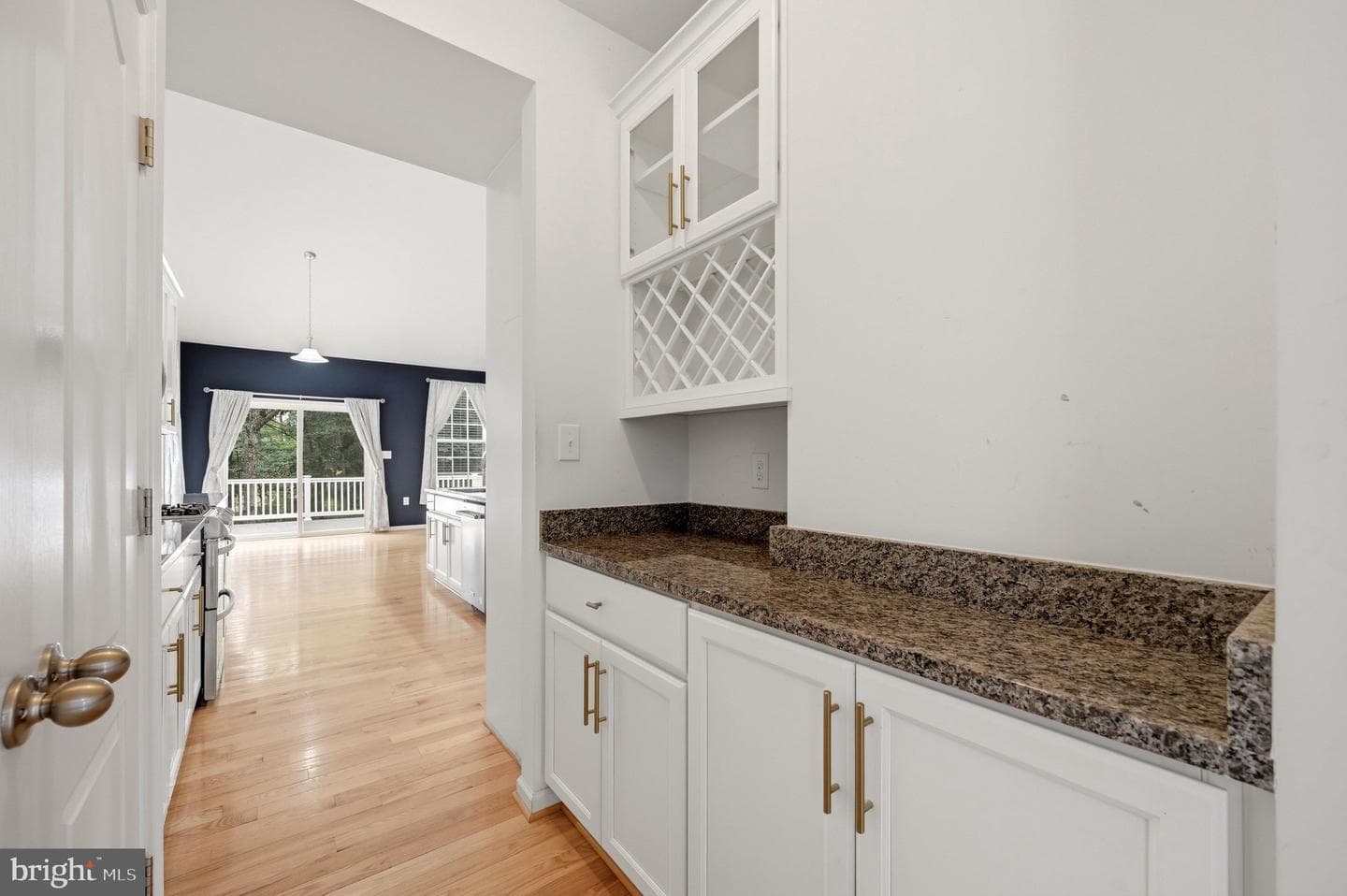 210 Woods Drive photo 26