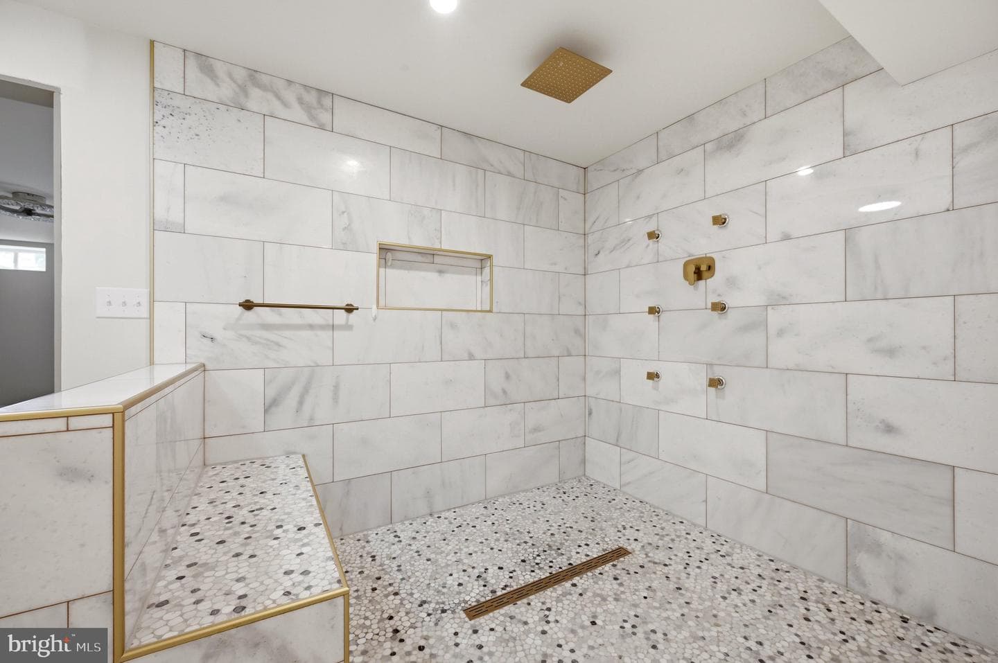 210 Woods Drive photo 57