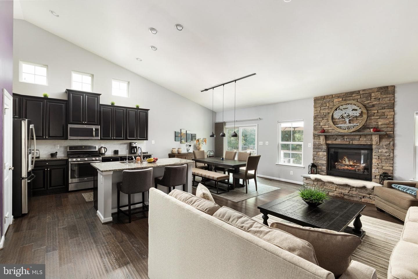 106 Atlantis Lane photo 6