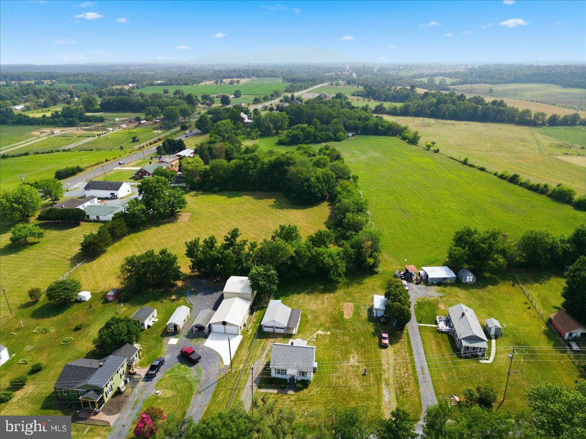 147 Family Drive photo 4
