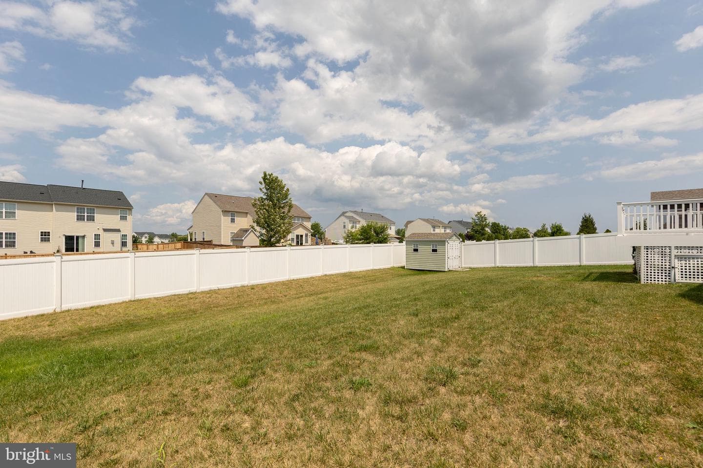 209 Bridgewater Drive photo 40