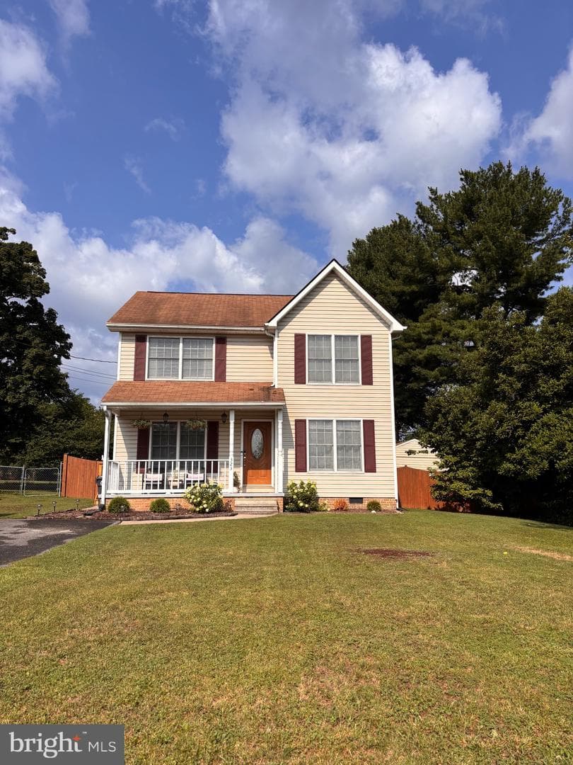 323 Dogwood Road photo 1