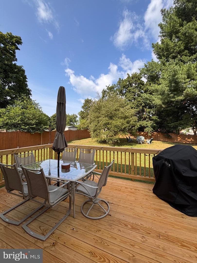323 Dogwood Road photo 3