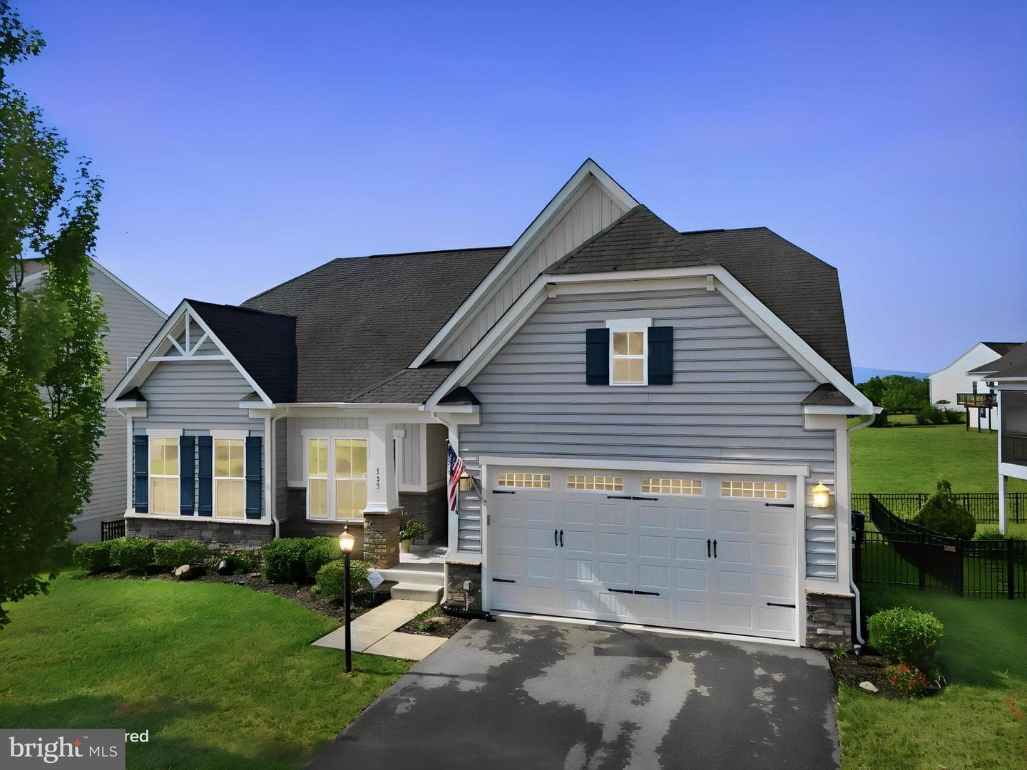 133 Skipper Drive photo 2
