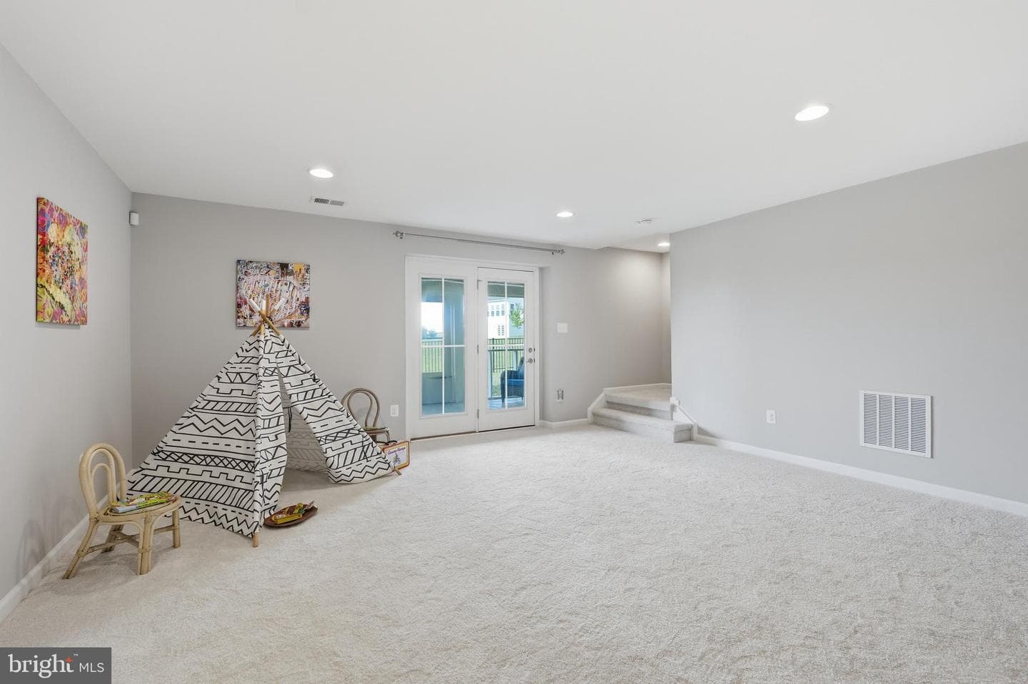 133 Skipper Drive photo 40