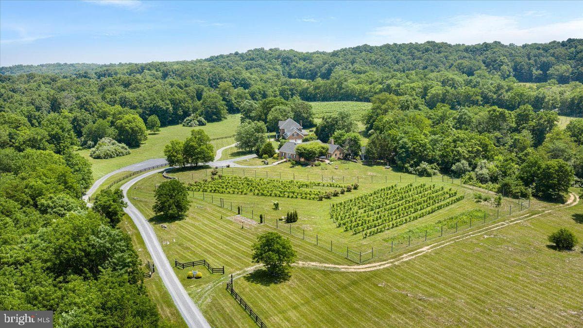 450 Green Spring Road photo 54