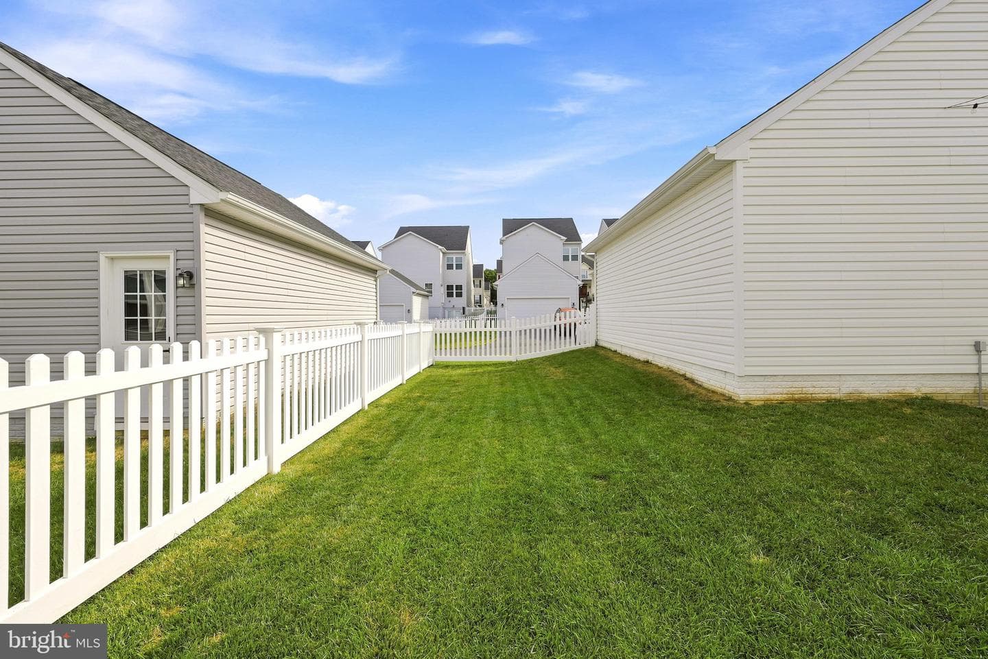 122 Smoke House Court photo 26