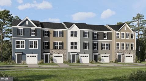 110 Aurora Court photo 1