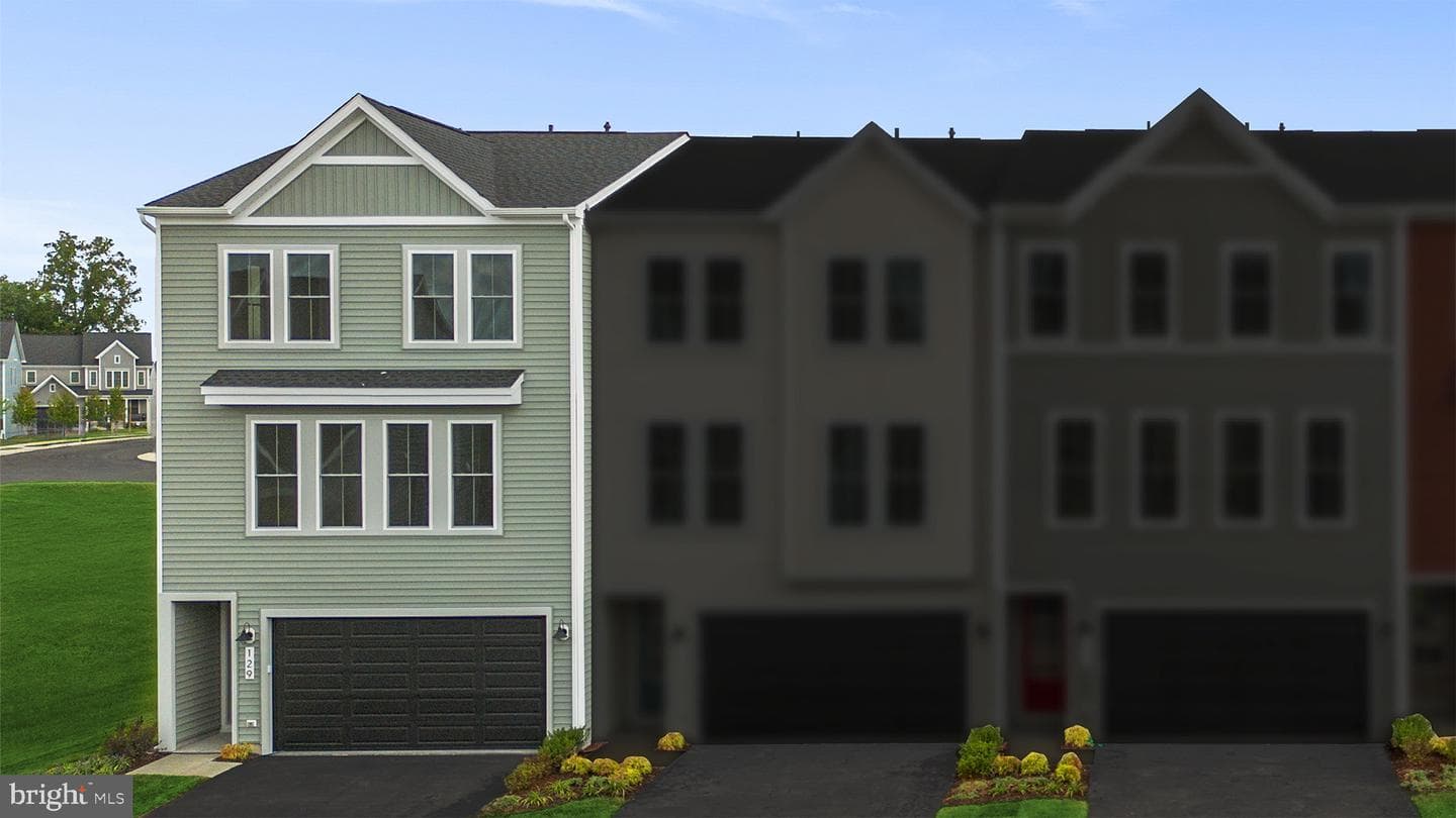 129 Sapphire Street photo 1