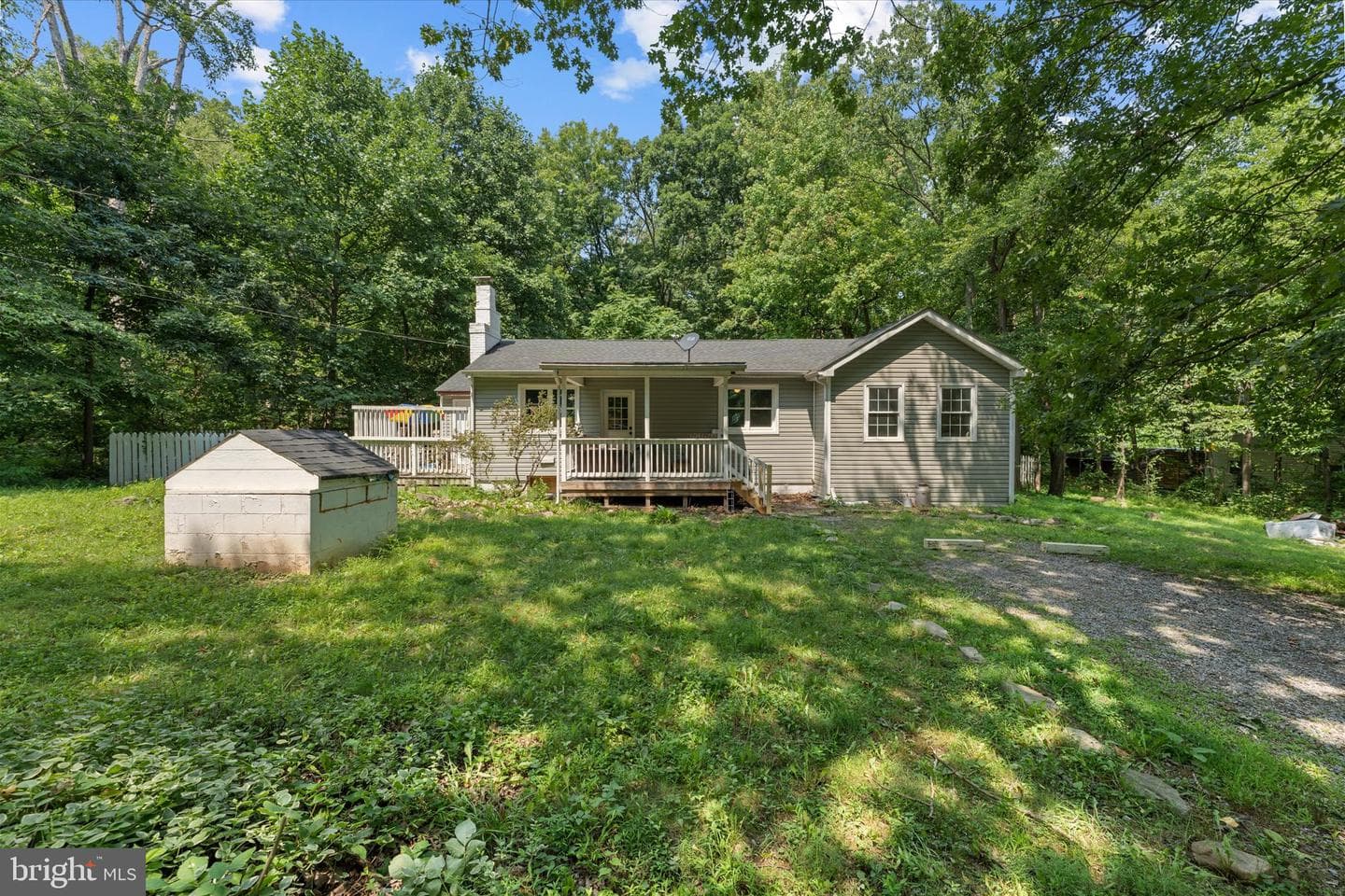 611 Fawn Drive photo 1