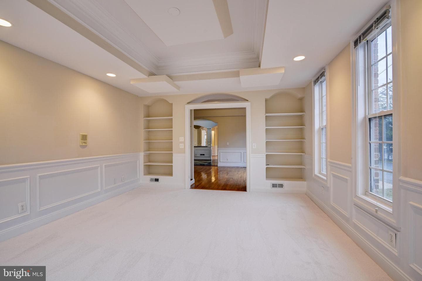 6614 Quander Road photo 12