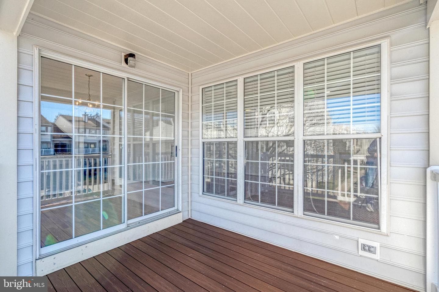 8210 Crossbrook Court #202 photo 21