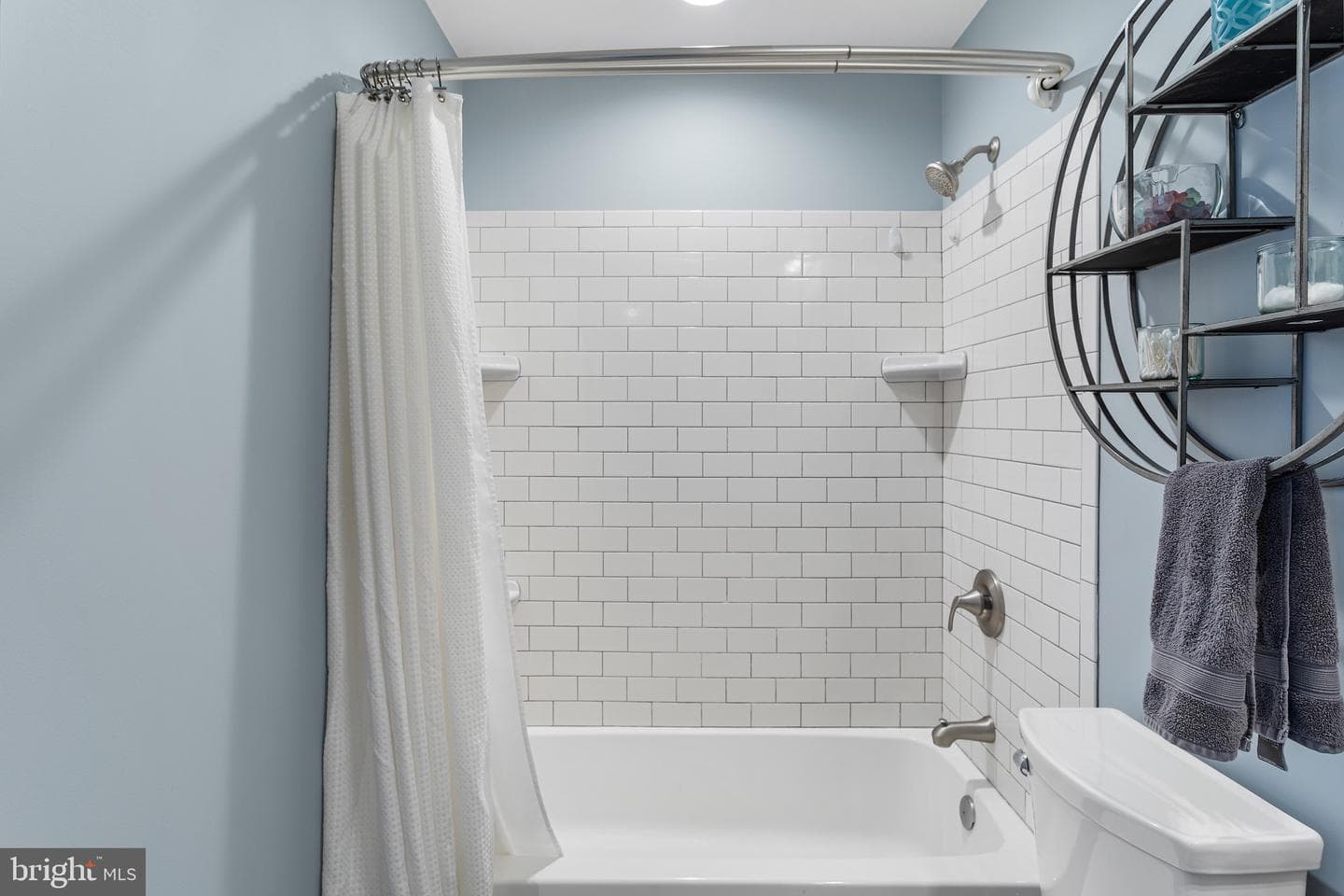 13925 Waterflow Place photo 31