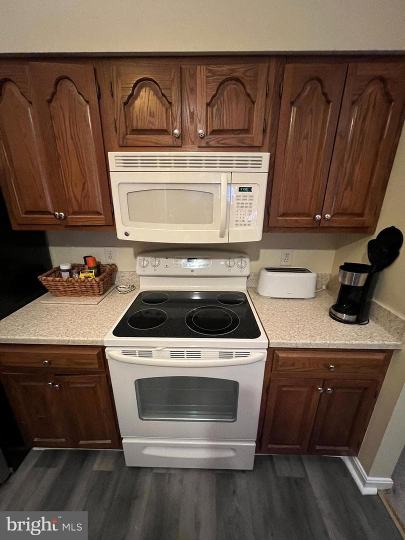 7703 Lafayette Forest Drive #56 photo 11