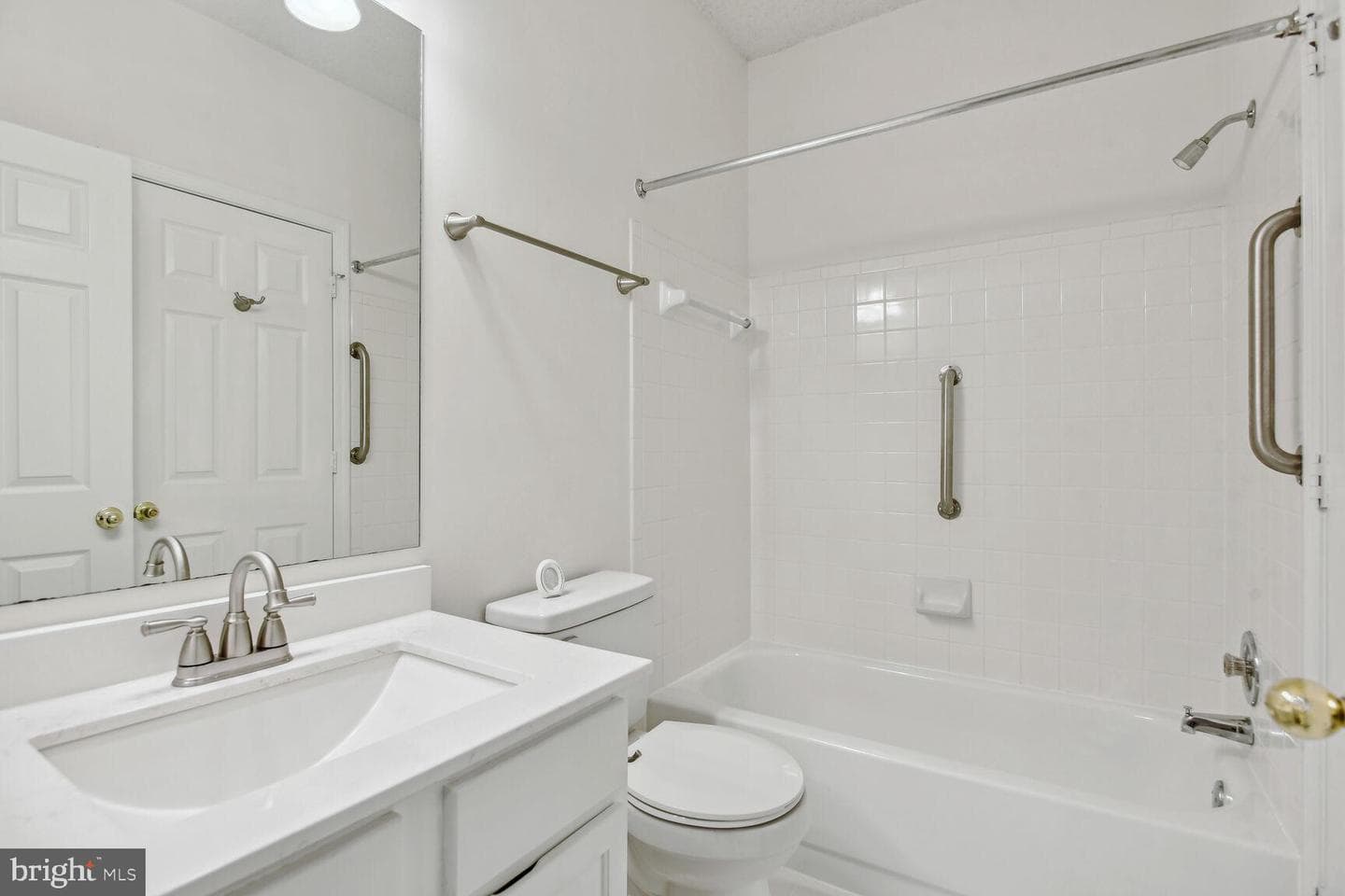 4417 Fair Stone Drive #204 photo 10