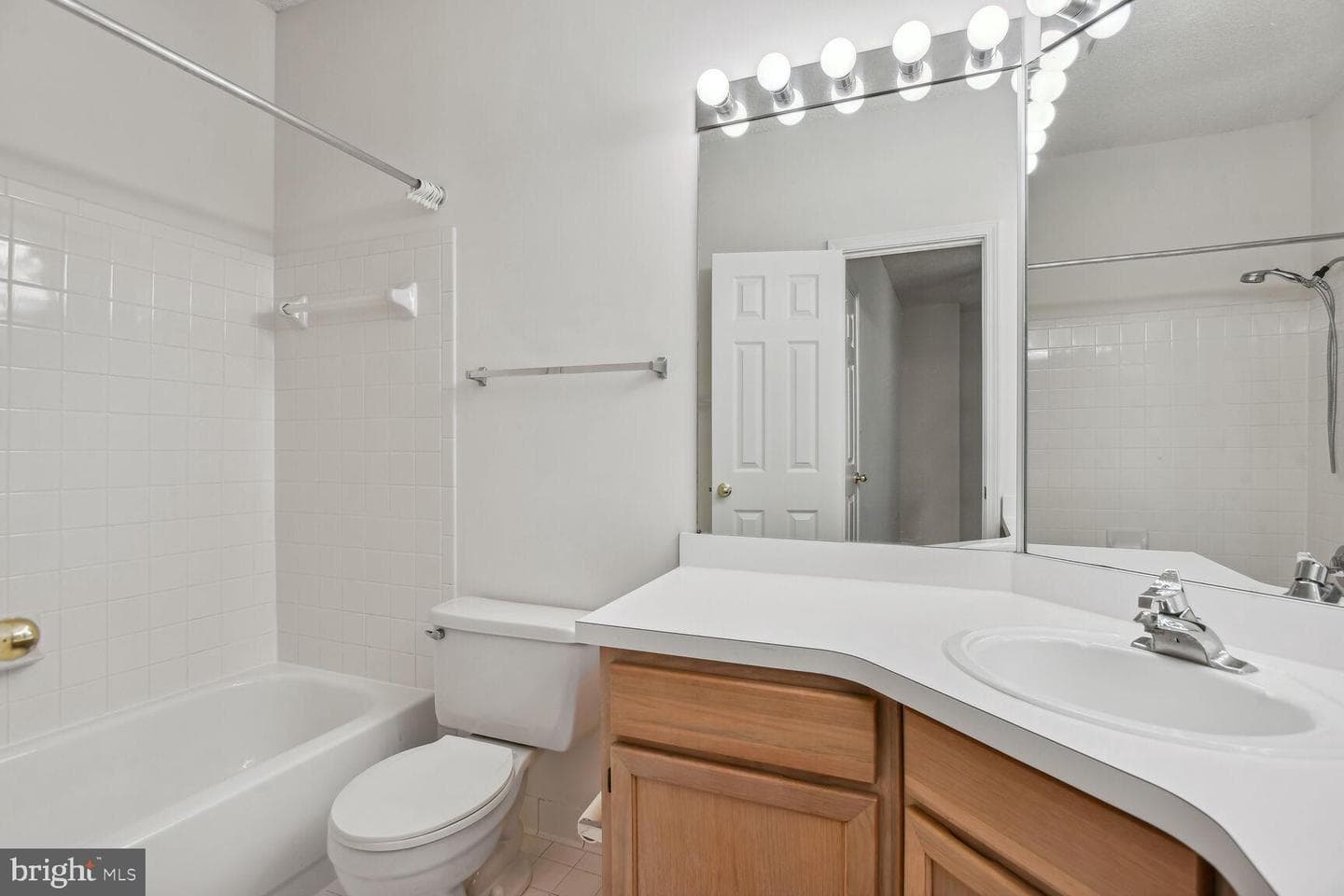 4417 Fair Stone Drive #204 photo 12