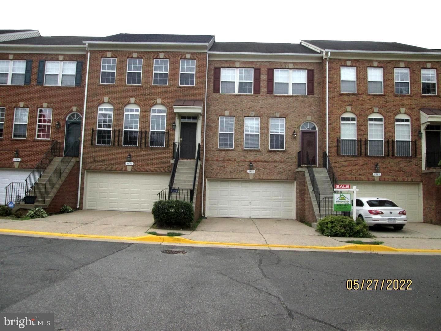 8570 Wyngate Manor Court photo 3